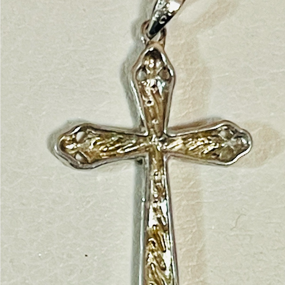 Vintage Pendant Sterling Silver 925 Diamond Cut Cross Amulet - Picture 4 of 4